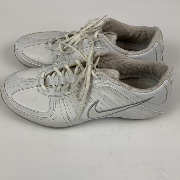 Nike sneakers - Picture 3 of 9